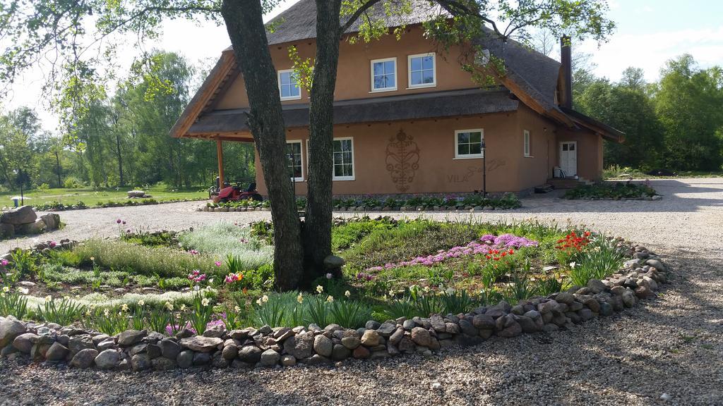 Vila Sanzila Bernatoniai Экстерьер фото