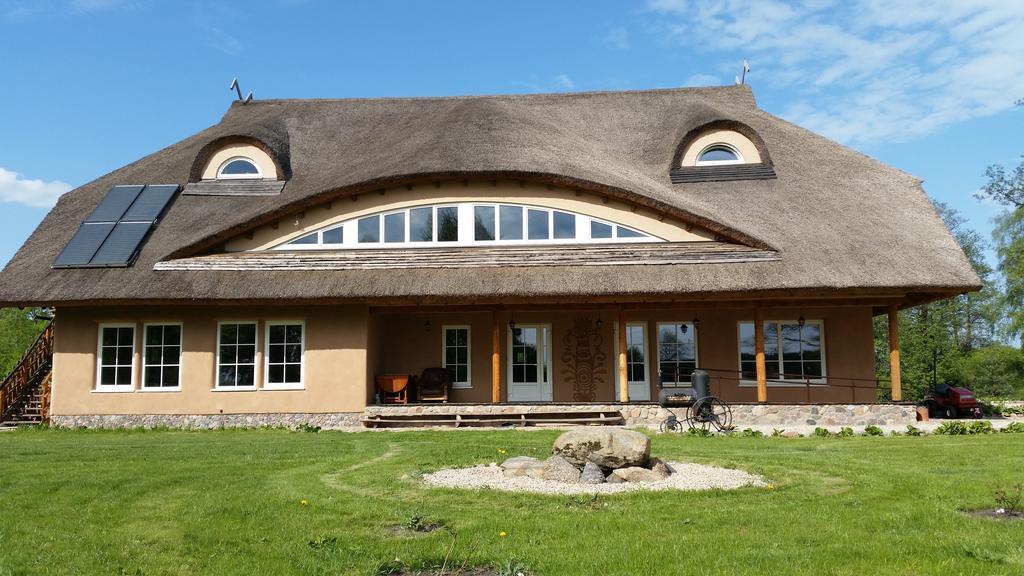 Vila Sanzila Bernatoniai Экстерьер фото